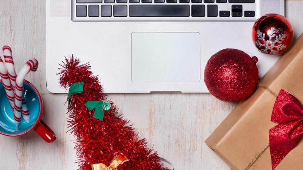7 geniales ideas para decorar tu oficina en Navidad
