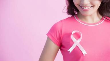 7 síntomas del cáncer de mama