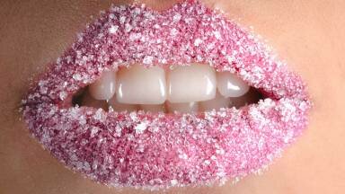Tips para tener labios más suaves y besables