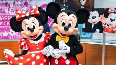 Mickey Mouse cumplió 90 años y esta colección de dijes lo celebra
