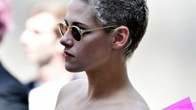 Kirsten Stewart se desnuda para la nueva campaña de Chanel (VIDEO)