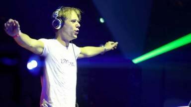 ¡Armin van Buuren te pondrá a bailar en el Gran Premio de México!