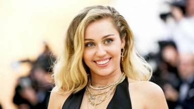 Miley Cyrus estuvo cerca de la muerte durante un vuelo 